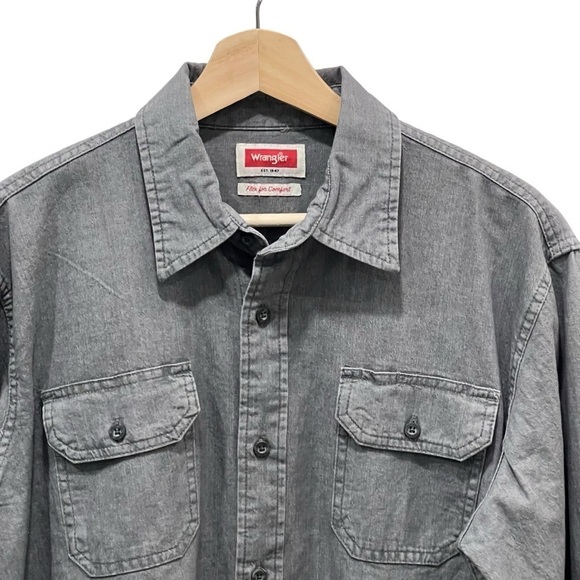 Wrangler Gray Button Up Long Sleeve Shirt Flex for Comfort Size Medium - Picture 2 of 9